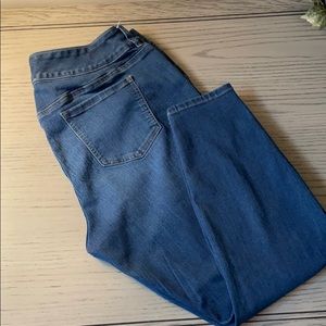 Torrid Jegging Jeans Size 20